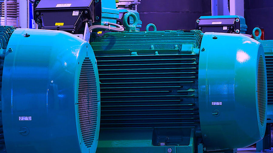 راهنمای کامل برای خرید یک الکتروموتور صنعتی: نکات کلیدی که باید بدانید